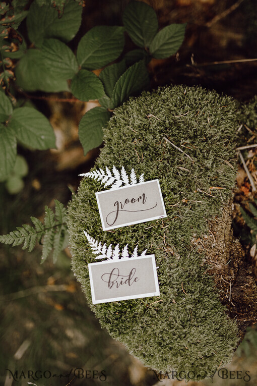 PLACE CARDS / TABLE CARDS Rustic Eco Wedding Place cards Unique White Wedding Place Cards, Rustic Wedding Name Tags, Forest Wedding Stationery, Elegant Black Calligraphy Printout, Paper Fern Decor Custom Place Cards