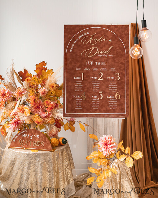 TABLE PLANS AND WEDDING WELCOME SIGNS plexi gold / velvet Fall Wedding Table Plan, terracotta velvet and Gold Modern Seating Chart, 3d Elegant Find Your Seat - Seating Plan , Luxury Wedding Table Plan, Wedding Decoration with golden letters - Golden Reception Signage - Custom Ceremony Sign