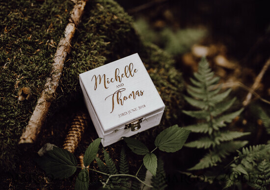 RING BEARER BOXES & PILLOWS Epoxy Wedding rings Box wedding White Ring Box , Rustic wooden wedding ring box • rustic ring bearer box • real flowers in resin luxury ring box 01/rusF/box