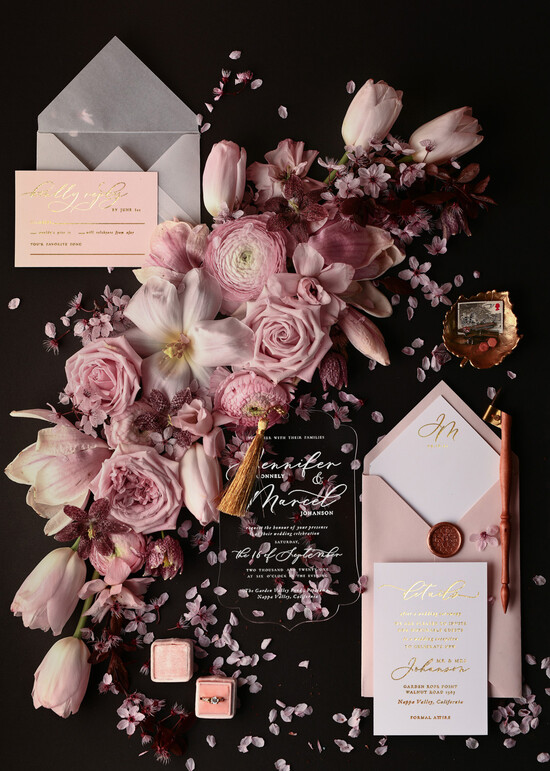 WEDDING INVITATIONS gold / rose gold / silver / glitter Luxury Clear Wedding Invitations , Pink Velvet Wedding Invitations , Blush Pink Indian Wedding Cards 01/acrtassel/z