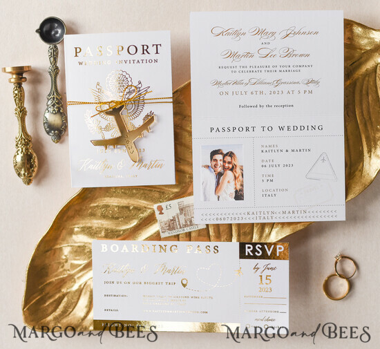 SAMPLING SERVICE samples Destination wedding Invitation Sample, Gold Passport sample set, boarding card wedding invitation, travel gold invites sample set 08/passgold/sample