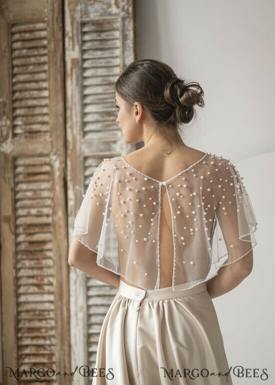BRIDE bolero, robes, garter WEDDING BOLERO & SHRUGS Wedding Cape Pearls, Wedding Mesh Shrug, Bridal Beaded Tulle wedding Coverup, Wedding Dress Topper with pearls, Bridal Capelet mesh 03/boltiul/Pelr