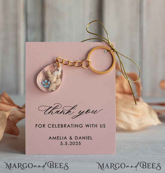 WEDDING FAVORS Resin Custom Resin Keychain Wedding Favors For Guests in bulk Custom Resin Keychain Personalised Thank you gifts Teardrop Keychain with Gold-Plated Stainless Steel Hardware 01/kch/fg