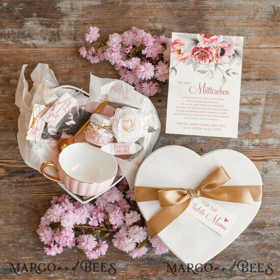 Geschenke zum Muttertag Muttertagsbox in Herzform Geschenkbox Herz für Mama mit Tasse, Kaffee, Tee, Schokolade, Rose & Grußkarte – stilvolles Muttertagsgeschenk, fertig verpackt und liebevoll gestaltet 03/bHert/BMaDE