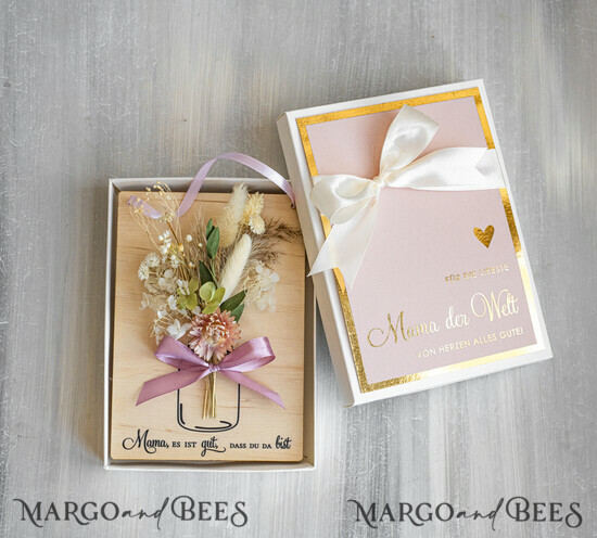 Geschenke zum Muttertag Grußkarten für Mama Holzkarte mit Widmung für Mama – Geschenkbox mit Trockenblumen Geschenk in eleganter Box mit Trockenblumen zum Muttertag Geschenkidee zum Muttertag 01/KrDBDR/BMaDE