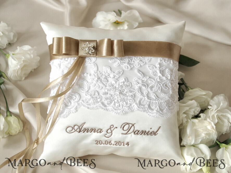 RING BEARER BOXES & PILLOWS Classic Ring Pillows Vintage wedding Ring Pillow • Custom Ring Bearer Pillow • Boho Glam Ring Bearer
