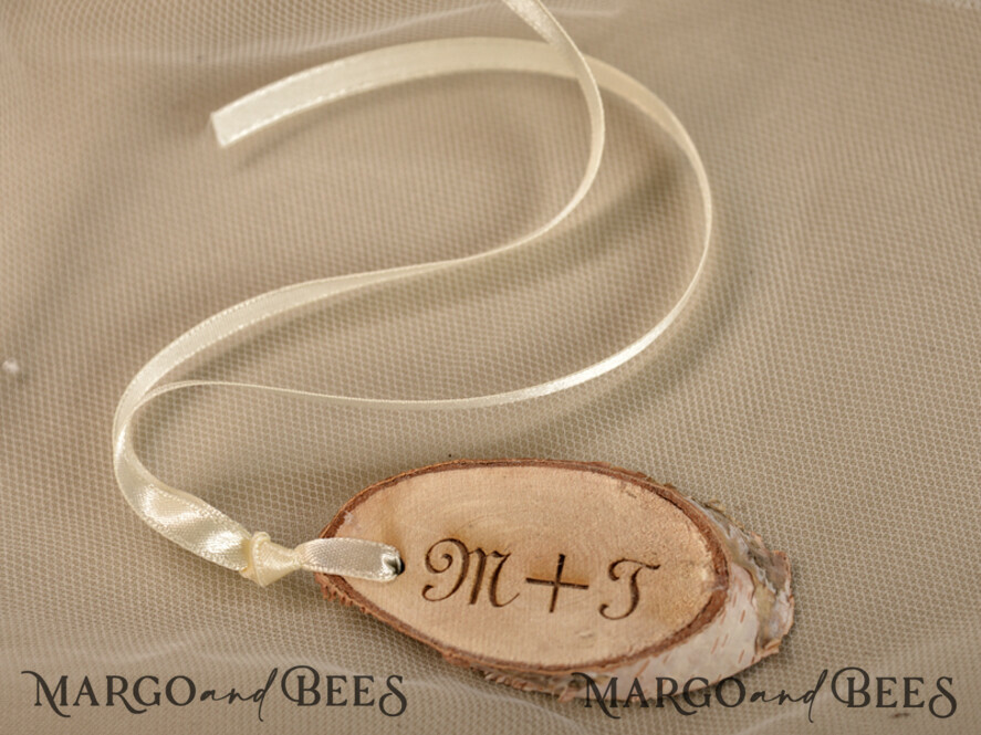 wedding Favors, custom shape wooden tags