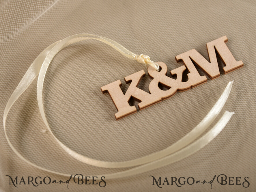 Wedding Thank You favors, heart or custom design wooden tag
