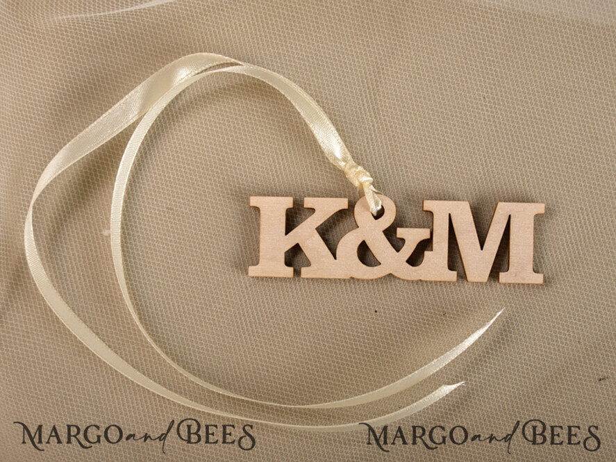Wedding Thank You favors, heart or custom design wooden tag