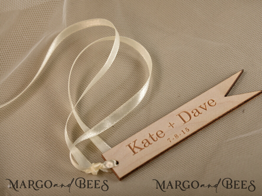 wedding favors, custom design wood tag