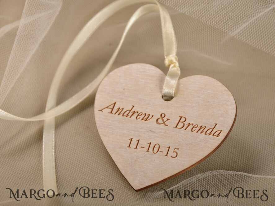 guests favor ideas, custom shape wooden tags