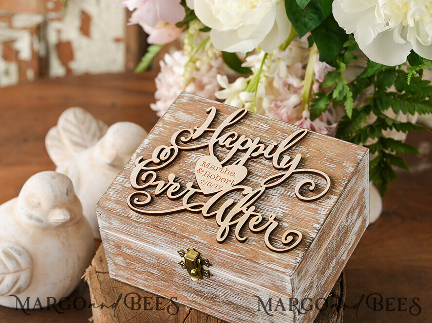 RING BEARER BOXES & PILLOWS Epoxy Wedding rings Box Presonaised Ring Box for wedding bands, wooden wedding ring box • rustic ring bearer box • real flowers in resin luxury ring box