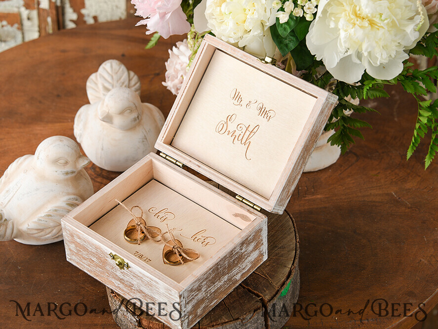 RING BEARER BOXES & PILLOWS Epoxy Wedding rings Box Presonaised Ring Box for wedding bands, wooden wedding ring box • rustic ring bearer box • real flowers in resin luxury ring box