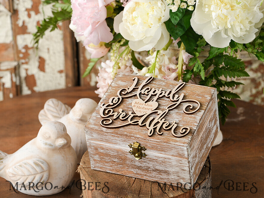 RING BEARER BOXES & PILLOWS Epoxy Wedding rings Box Presonaised Ring Box for wedding bands, wooden wedding ring box • rustic ring bearer box • real flowers in resin luxury ring box