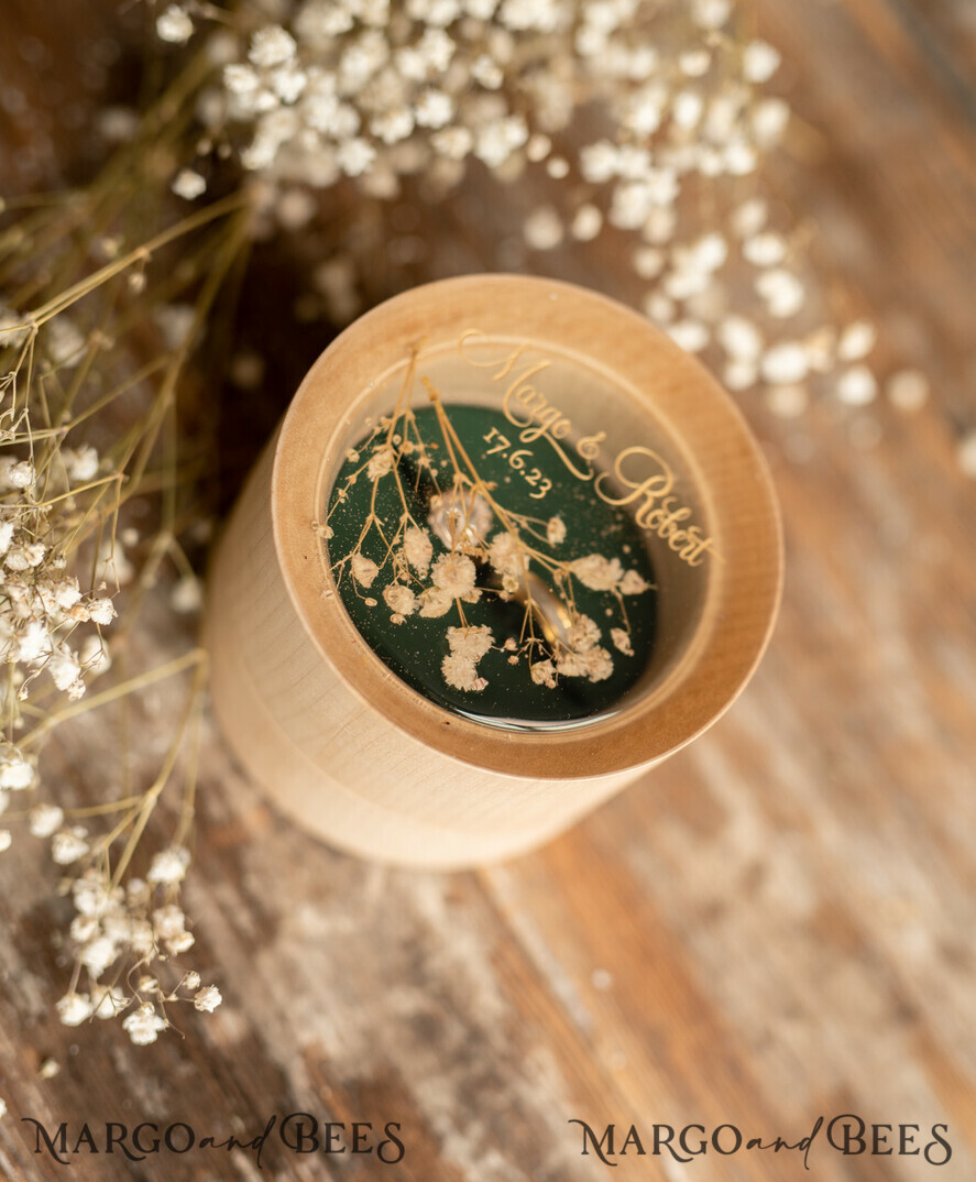 RING BEARER BOXES & PILLOWS Epoxy Wedding rings Box Presonaised Ring Box for wedding bands, wood wedding ring box • rustic wedding rings box • real flowers in resin luxury ring box