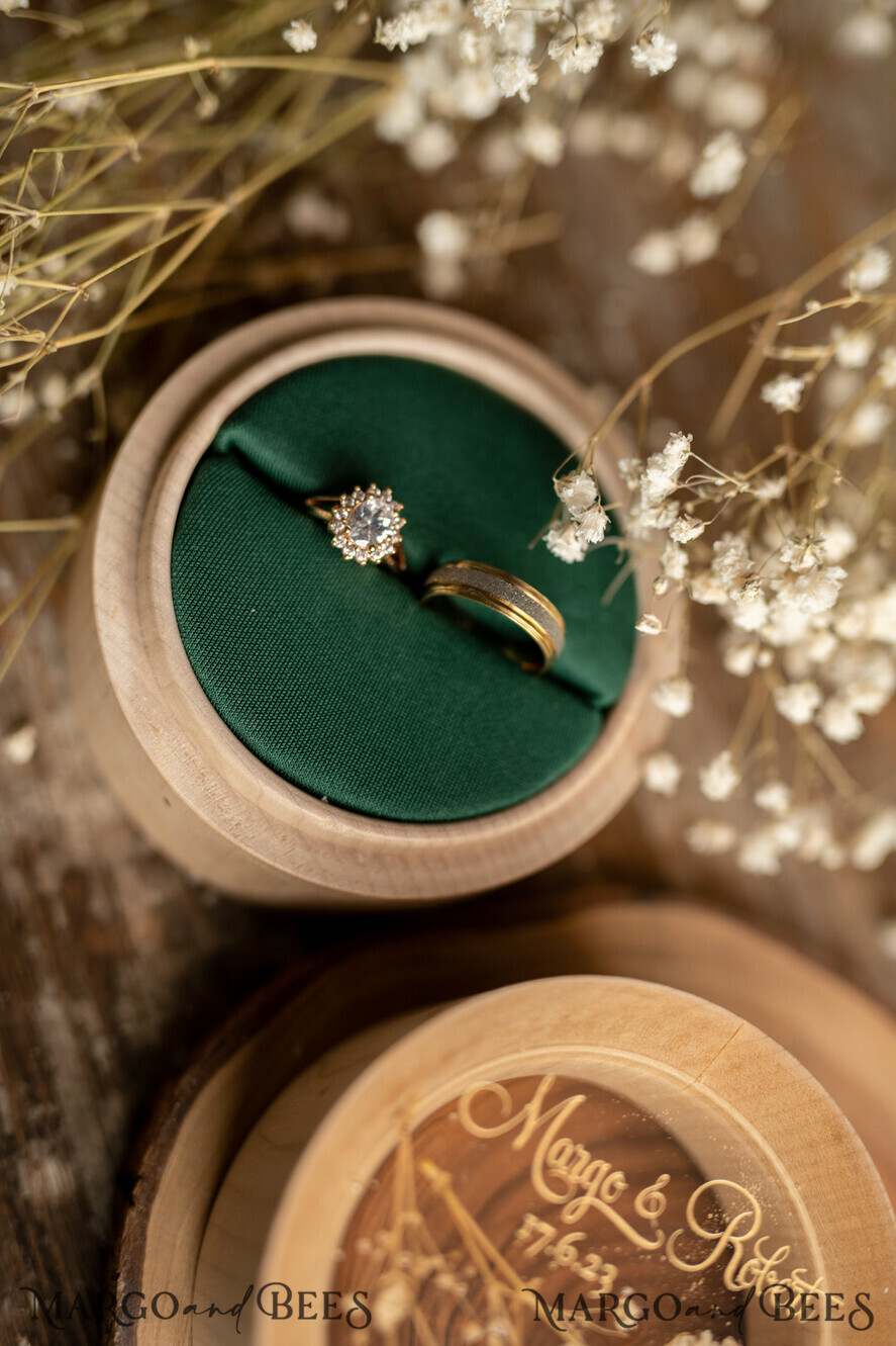 RING BEARER BOXES & PILLOWS Epoxy Wedding rings Box Presonaised Ring Box for wedding bands, wood wedding ring box • rustic wedding rings box • real flowers in resin luxury ring box
