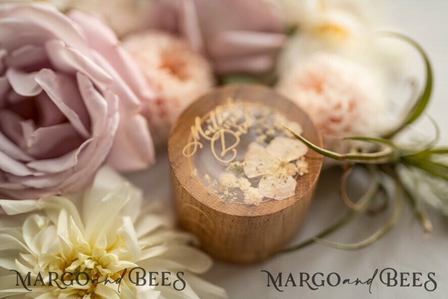 RING BEARER BOXES & PILLOWS Epoxy Wedding rings Box Presoanlised wedding Ring box for 2 or 3 rings, rustic glam wedding ring box • handmade ring bearer box • velvet luxury ring box
