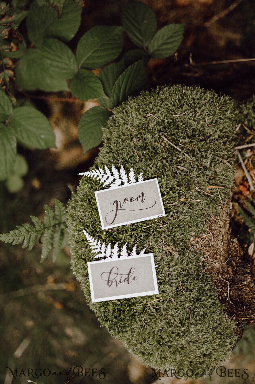 PLACE CARDS / TABLE CARDS Rustic Eco Wedding Place cards Unique White Wedding Place Cards, Rustic Wedding Name Tags, Forest Wedding Stationery, Elegant Black Calligraphy Printout, Paper Fern Decor Custom Place Cards