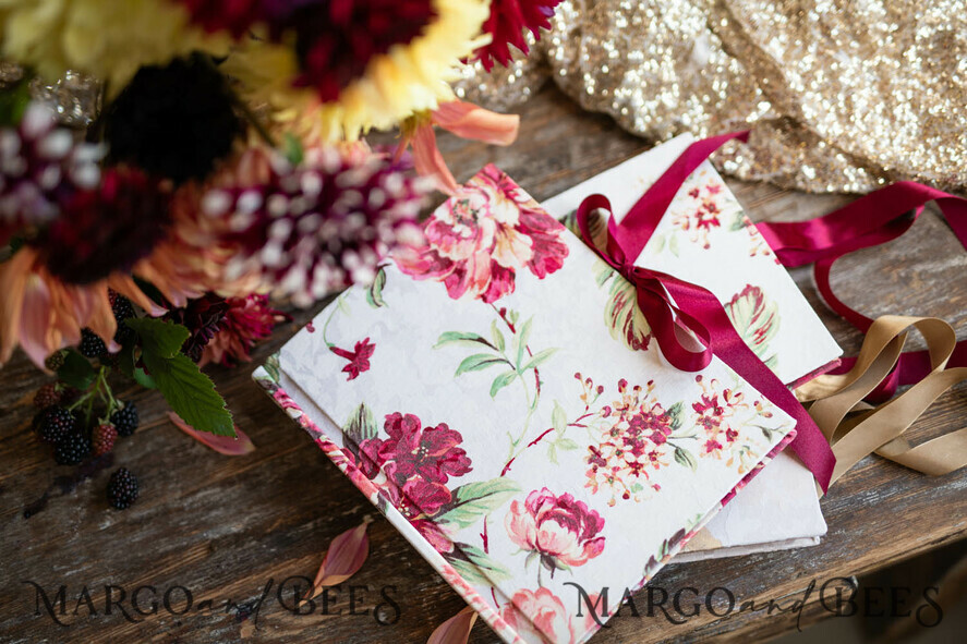 WEDDING GUEST BOOKS Acrylic Golden Guestbook Rerto wedding guestbook, Vintage Wedding Album Elegant Lace Photo Booth Book