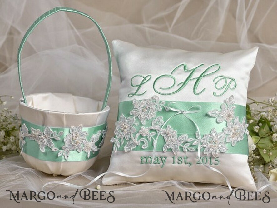 BASKET, PILLOWS & SHOES elegance shoes