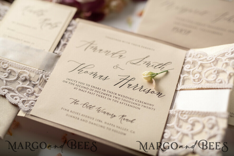 WEDDING INVITATIONS vintage lace/ rustic lace The wedding invitations card elegant lace stationery