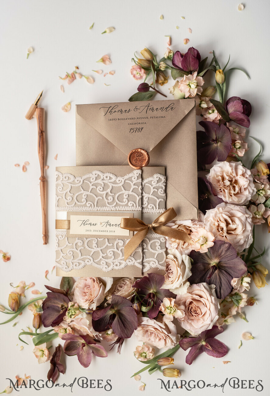 WEDDING INVITATIONS vintage lace/ rustic lace The wedding invitations card elegant lace stationery