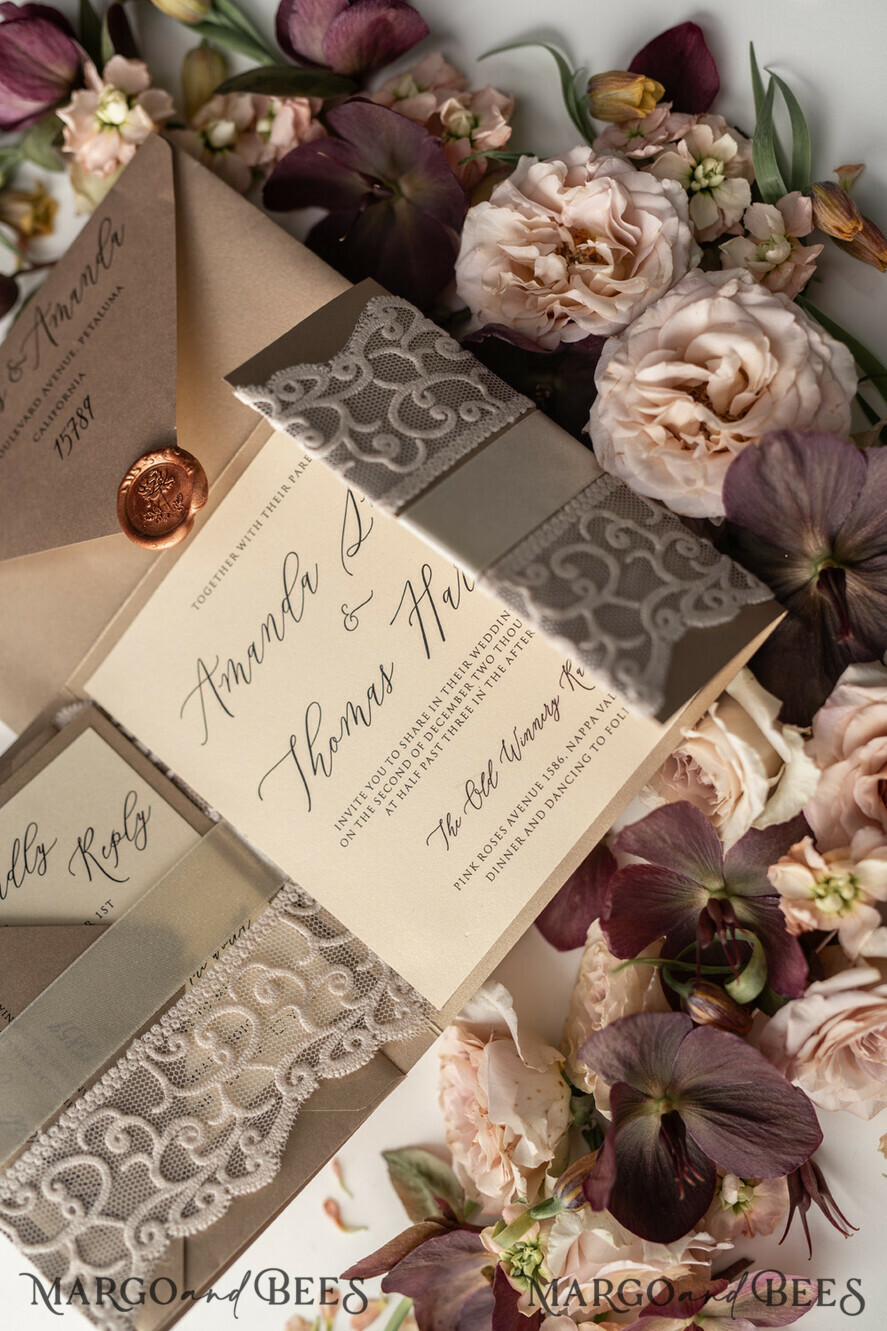 WEDDING INVITATIONS vintage lace/ rustic lace The wedding invitations card elegant lace stationery