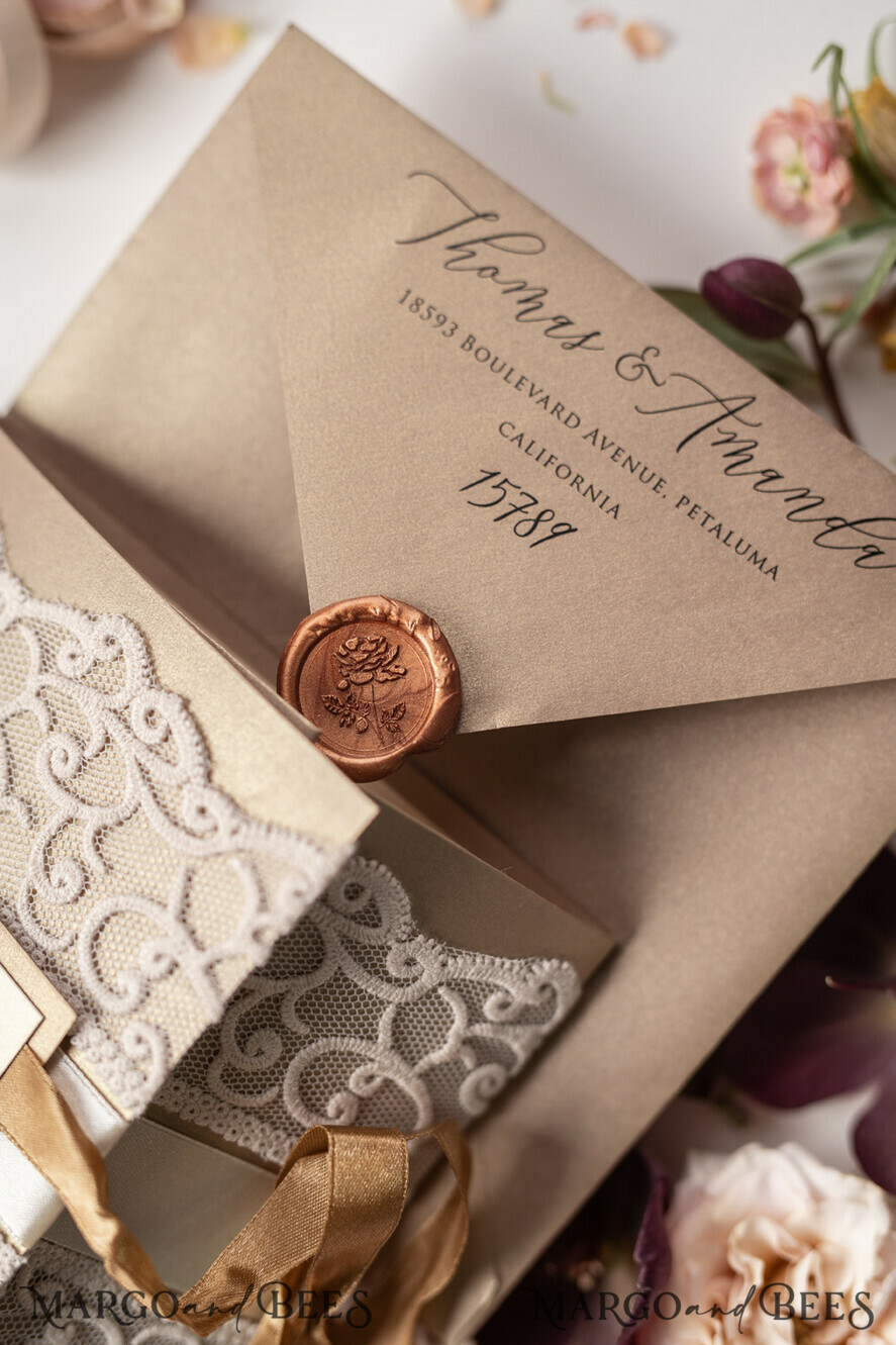 WEDDING INVITATIONS vintage lace/ rustic lace The wedding invitations card elegant lace stationery