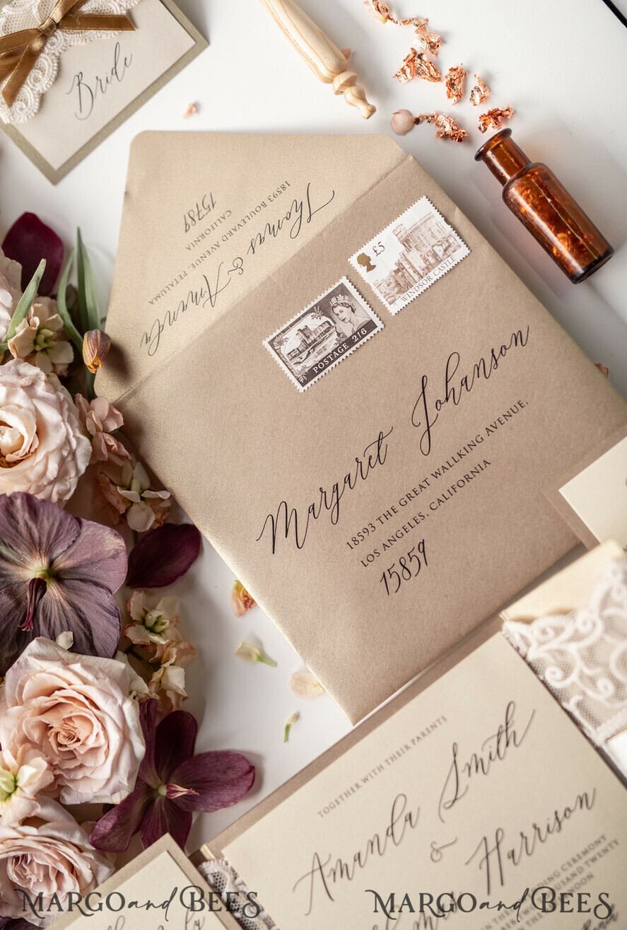 WEDDING INVITATIONS vintage lace/ rustic lace The wedding invitations card elegant lace stationery