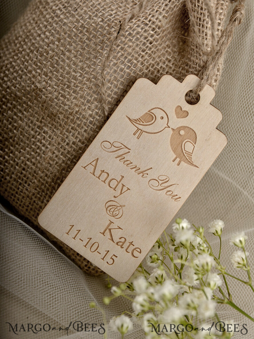 wedding Favors, Rustic Burlap Favor Bags with wooden tags