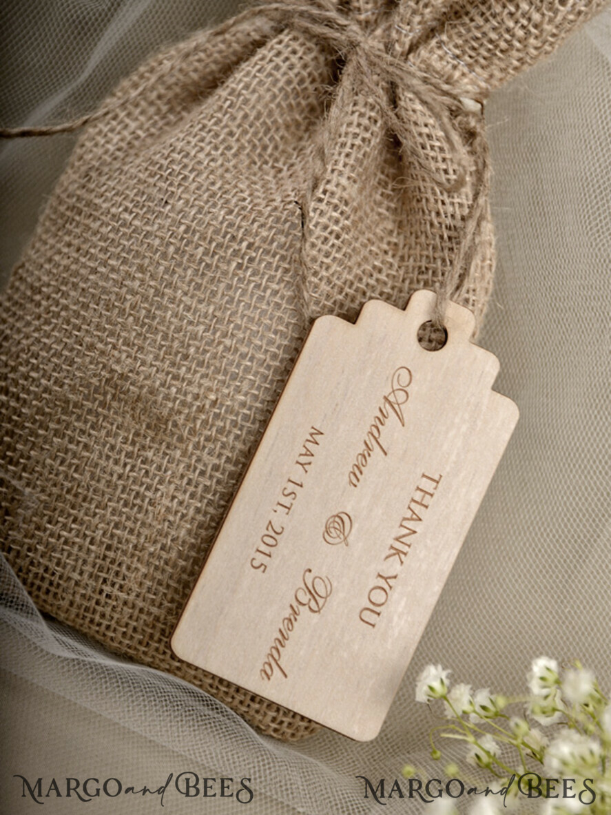 wedding favor ideas, Rustic Favor Bag with tag