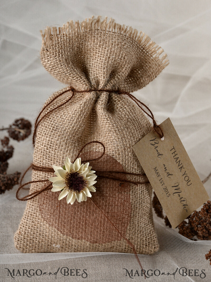 WEDDING FAVORS Rustic Burlap Favor Bags wedding favor, Rustic Burlap Favor Bag and tag