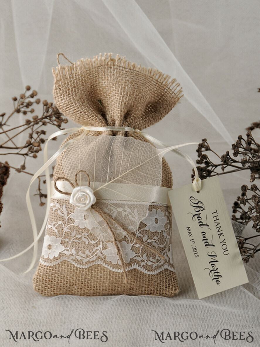 WEDDING FAVORS Rustic Burlap Favor Bags wedding favors, Rustic Burlap Favor Bag and tag