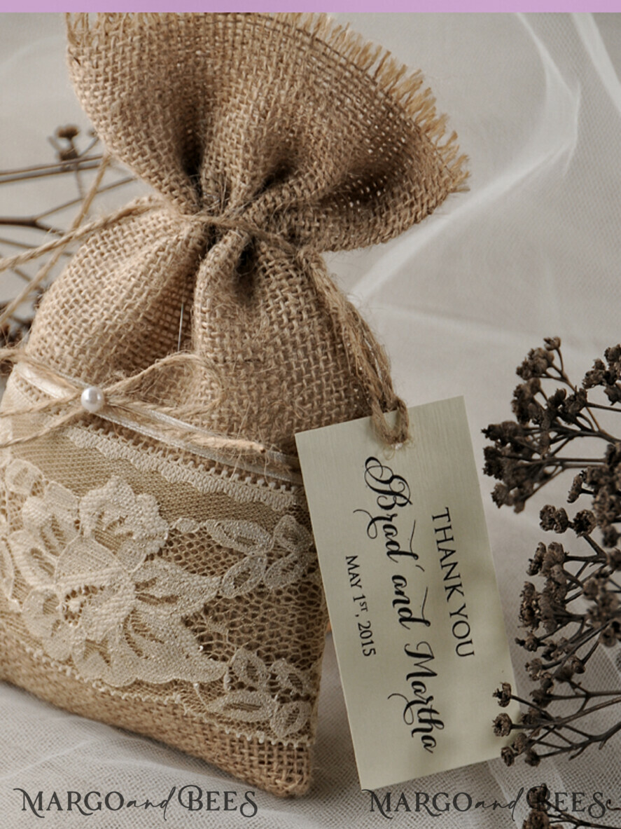 guests favor ideas, Rustic Burlap Favor Bag