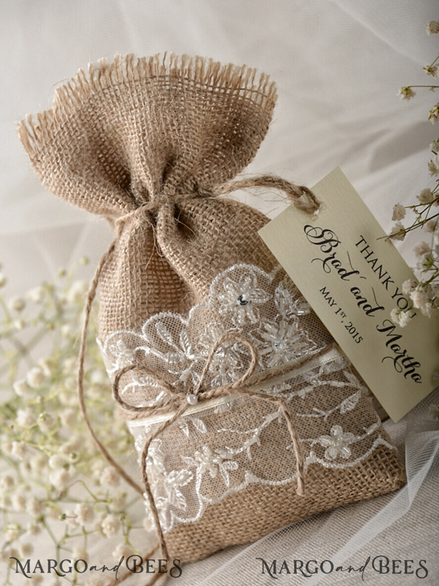 WEDDING FAVORS Rustic Burlap Favor Bags Wedding Favor gifts, Rustic Burlap Favor Bag