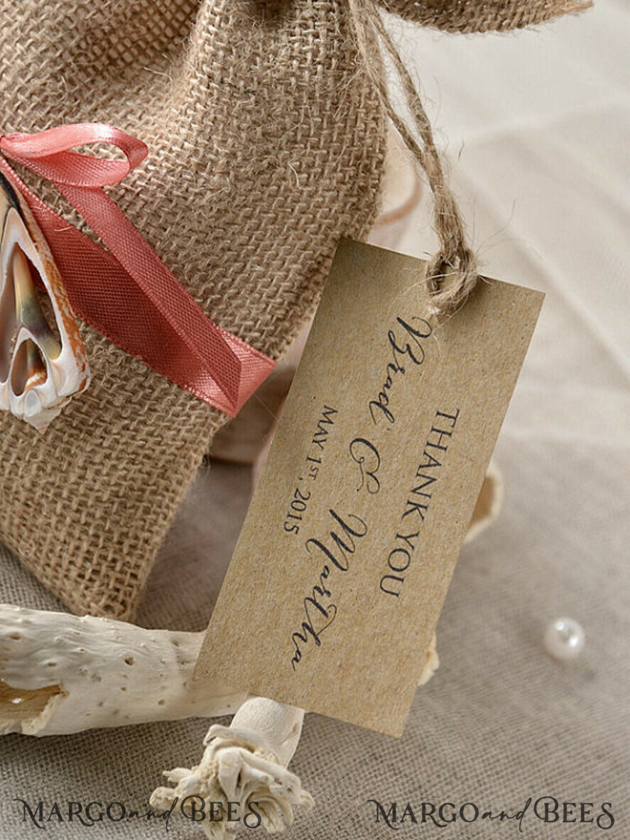 WEDDING FAVORS Rustic Burlap Favor Bags romantic wedding favors, Rustic Burlap Favor Bag and tag