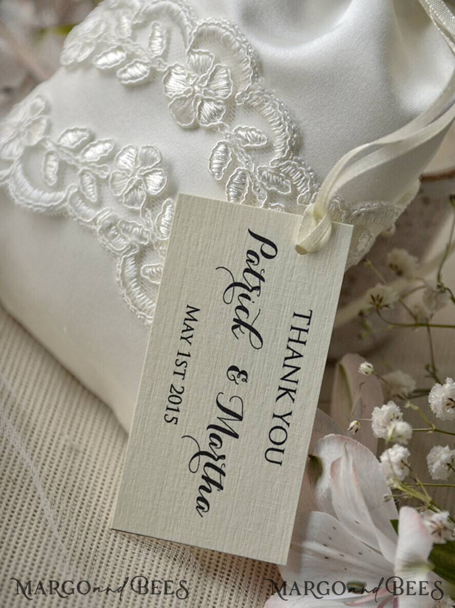 wedding favor, Vintage Lace Satin Bags