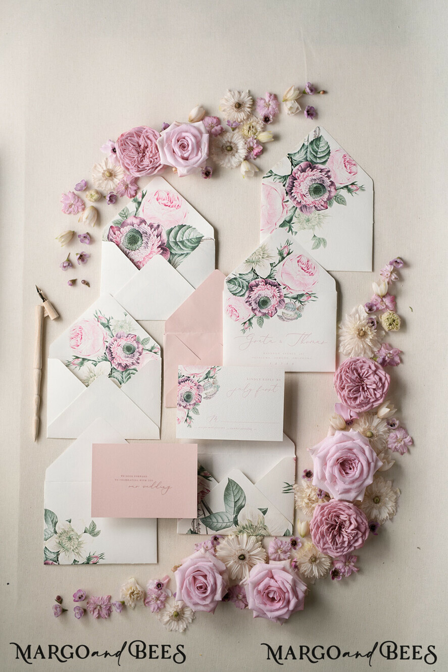 WEDDING INVITATIONS Elegant Invites Classic Cards Vintage Flowers Personalized Wedding Invitations Romantic Stationery with Garden Roses and Handmade Velvet Silk Bow Blush Pink Envelope with monogram Liner