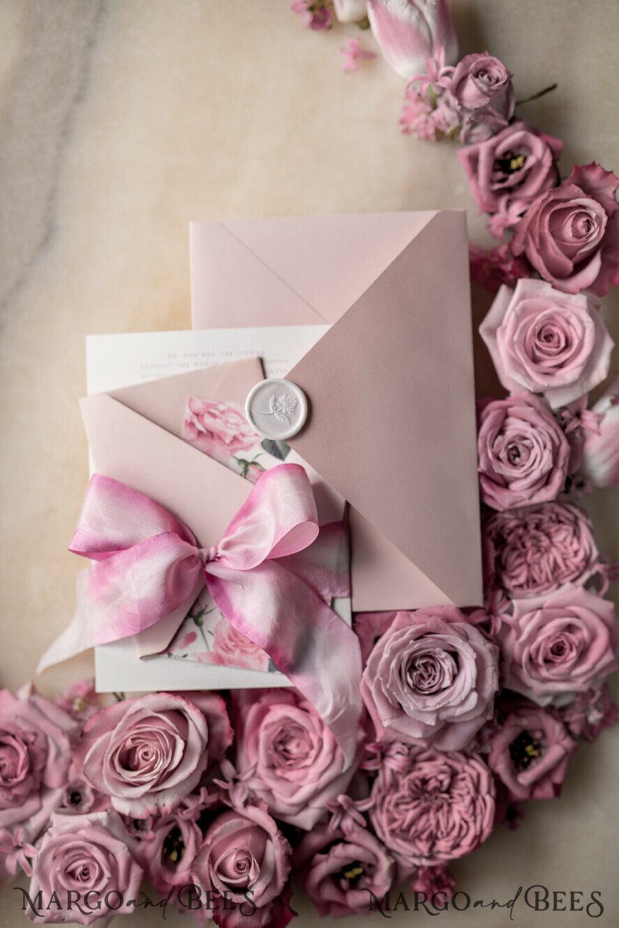 WEDDING INVITATIONS Elegant Invites Classic Cards Romantic Personalized Wedding Invitations Vintage Roses Stationery Handmade Silk Bow Blush Pink Envelope with Monogram Liner