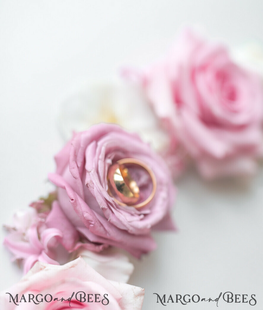 WEDDING INVITATIONS Elegant Invites Classic Cards Elegant Personalized Wedding Invitations Romantic Stationery with Vintage Garden Roses and Handmade Silk Bow Gold Foil Letters Blush Pink Envelope