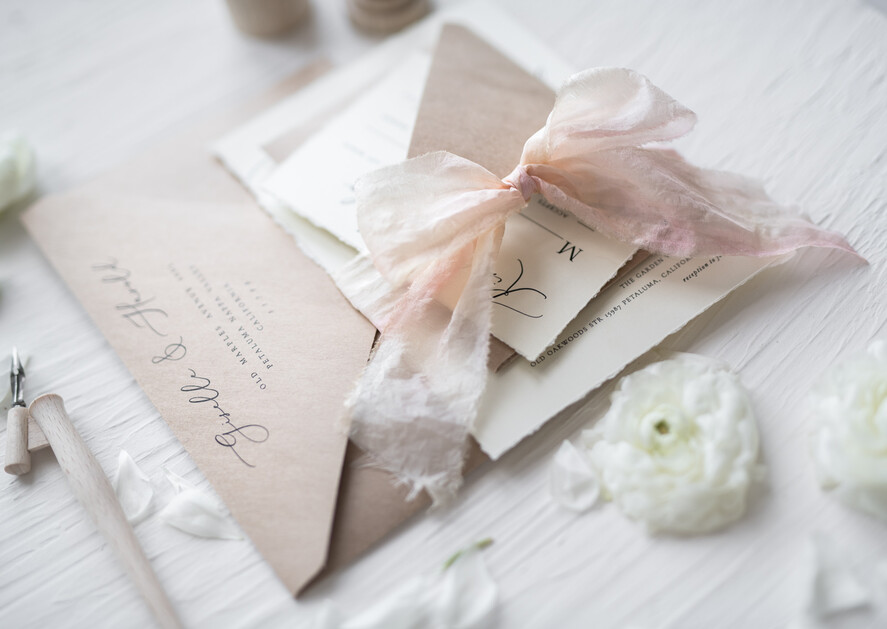 WEDDING INVITATIONS Elegant Invites Classic Cards Fairytale Minimalist Wedding Invitations Fine Art Stationery with Handmade Silk Bow Craft Envelope Monogram Liner