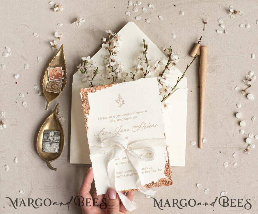 WEDDING INVITATIONS Elegant Invites Classic Cards Stunning wedding invitations, Luxury Gold wedding invitation Set, Elegant Wedding Invitation Suite, Luxury wedding Card, Golden deckled edge paper wedding Invitess