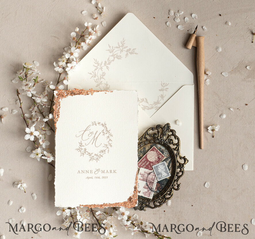 WEDDING INVITATIONS Elegant Invites Classic Cards Stunning wedding invitations, Luxury Gold wedding invitation Set, Elegant Wedding Invitation Suite, Luxury wedding Card, Golden deckled edge paper wedding Invitess