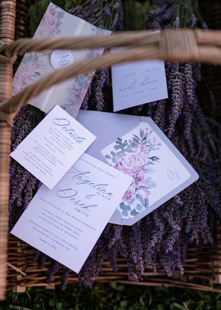 WEDDING INVITATIONS Elegant Invites Classic Cards Lavender wedding invitations, lilac wedding invitations, lila wedding invitations, floral wedding invitations, floral wedding cards, floral wedding, floral wedding stationery, purple wedding invitations, purple wedding invitations, elegant wedding invitations, vellum wrapping, initials sticker, vellum paper, lavender lettering, calligraphy, golden twine, romantic wedding invitations, additional cards, lavender wedding stationery