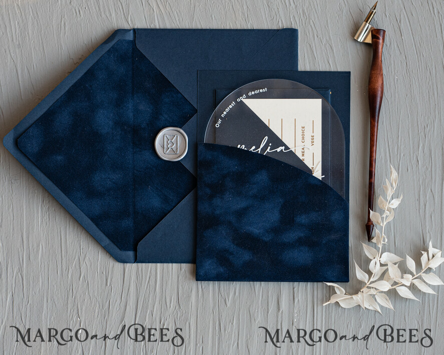 WEDDING INVITATIONS Elegant Invites Classic Cards Modern Arch Acrylic Wedding Invitations, Velvet Pocket Navy blue Modern Wedding Cards, Navy Gold Invites, minimalistic Plexi Wedding Invitation Suite