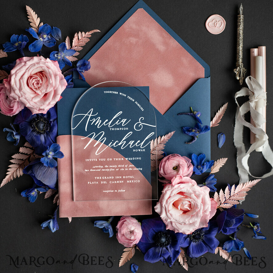 WEDDING INVITATIONS Elegant Invites Classic Cards Navy Blue Dusty Pink velvet Pocket Plexi wedding Invitation Set, Elegant Arch Acrylic Wedding Invitations Dark blue, Velvet Pocket blush pink Modern Wedding, Plexi Wedding Cards Suite