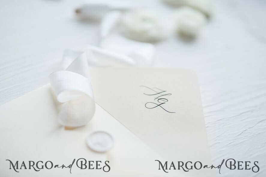 WEDDING INVITATIONS Elegant Invites Classic Cards Minimalist Wedding Invitations Fine Art Stationery with Bow Ivory Paper Envelope Monogram Liner
