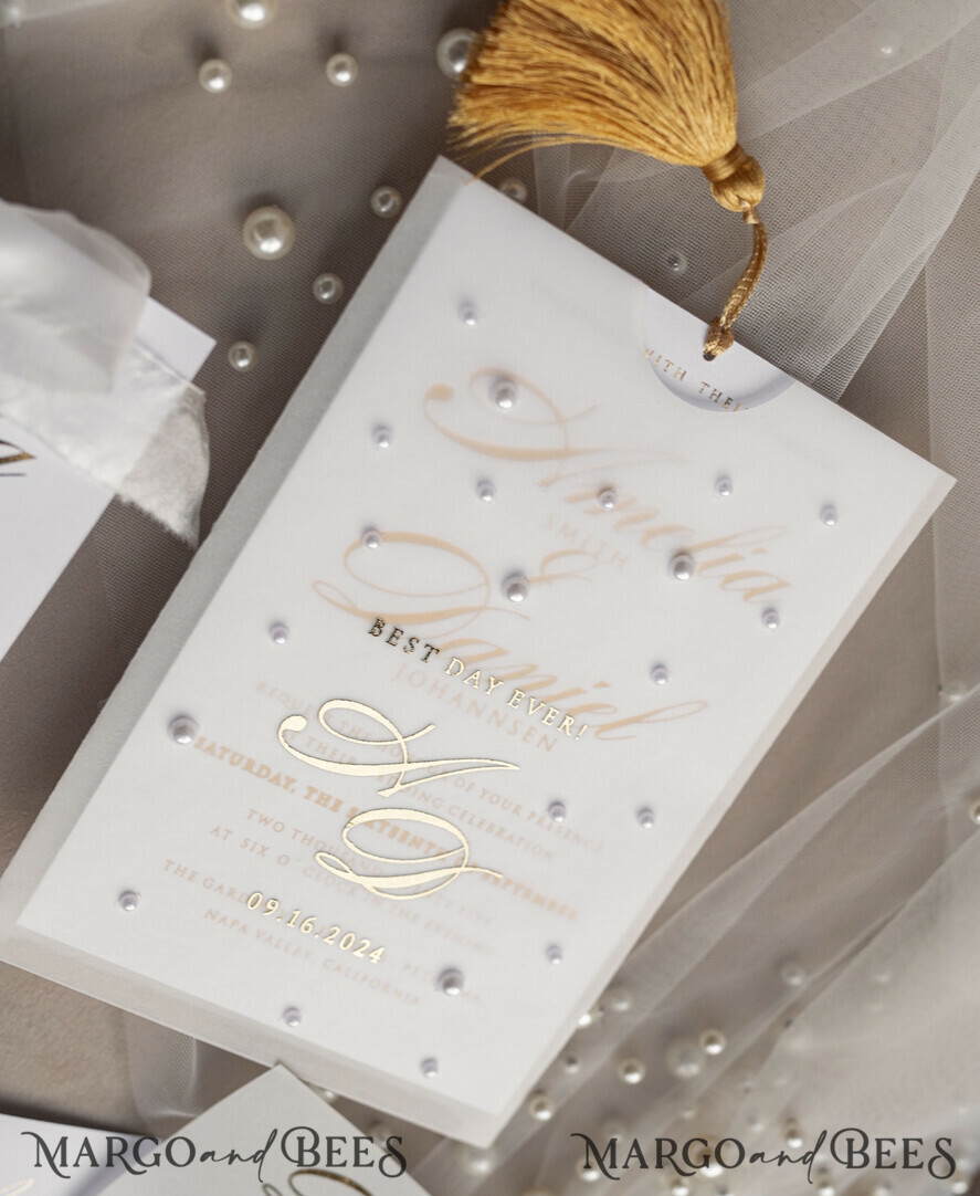 WEDDING INVITATIONS gold / rose gold / silver / glitter beaded bespoke Elegant pure white Gold Wedding Invitation Suite, Beaded Perls Wedding Cards, luxury Wedding Stationery, golden tassel, vellum beaded etui with your monogram