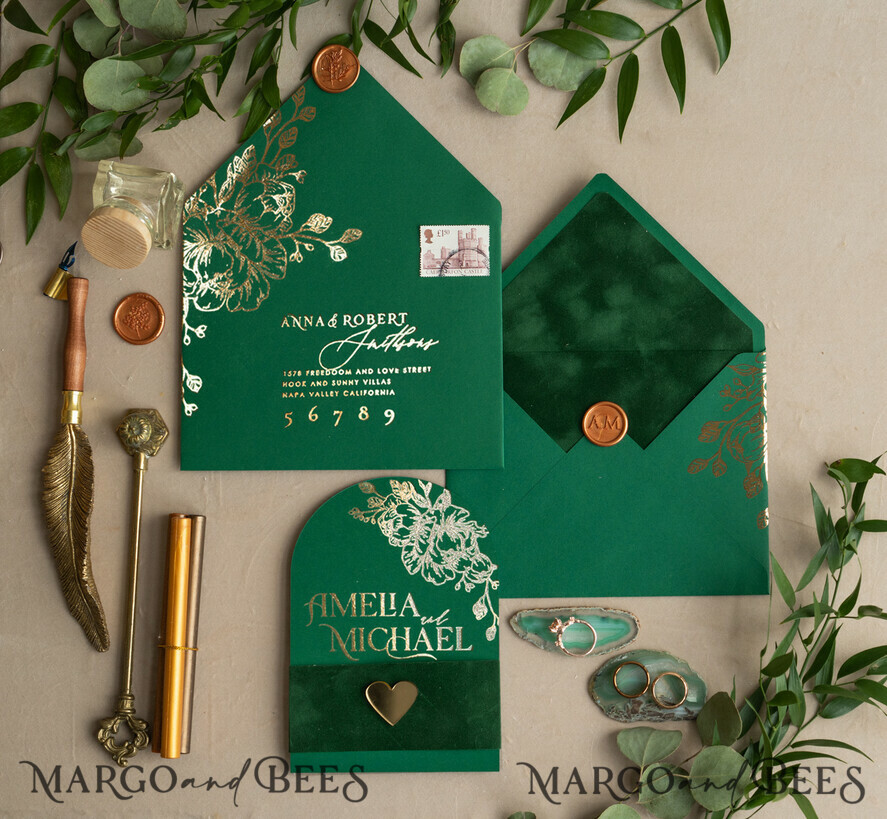 WEDDING INVITATIONS gold / rose gold / silver / glitter Arch Gold Greenery wedding invitation suite, Green Wedding Invites, Glamour Wedding Invitations, Greenery Wedding Set