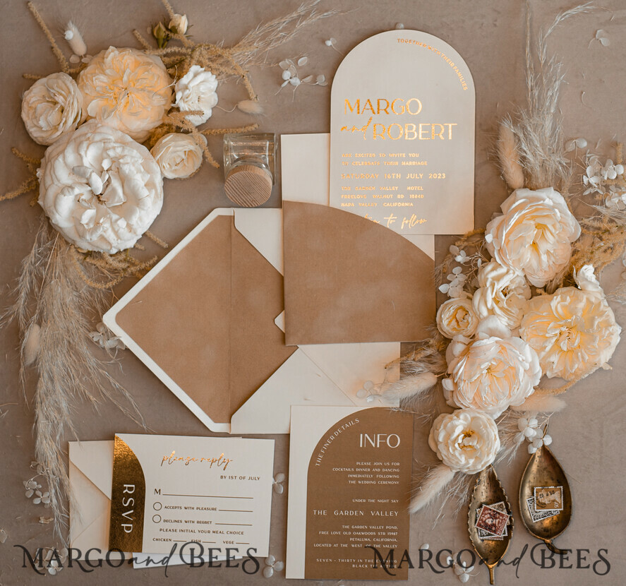 WEDDING INVITATIONS gold / rose gold / silver / glitter Custom Wedding invitations velvet beige pocket, Elegant Arch Wedding Invitations, Gold Wedding Invitation Suite, Luxury wedding Cards